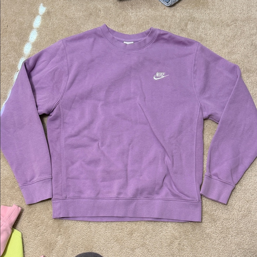 Nike Purple Sweatshirt